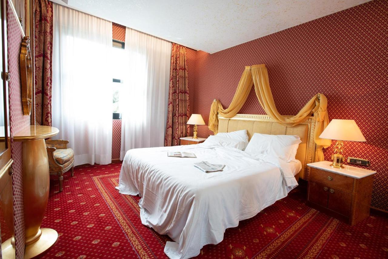 Shg Hotel Antonella Pomezia Luaran gambar