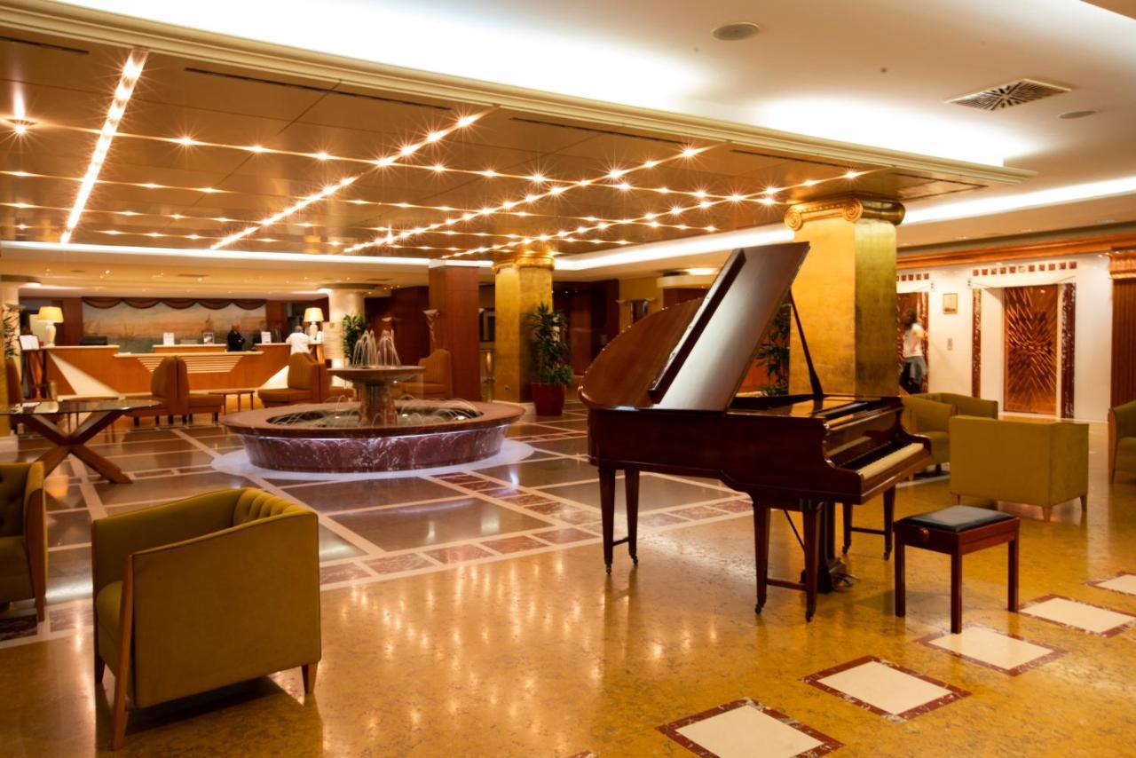 Shg Hotel Antonella Pomezia Luaran gambar